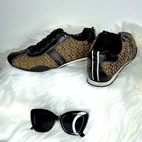 EUC Coach “Kelsie” signature logo in khaki, women's size 7.5 - Picture 11 of 11